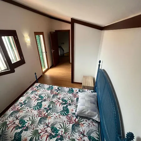 Prázdninový dům With Pool In The Heart Of Oura -
