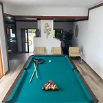 With Pool In The Heart Of Oura - Hébergement de vacances *