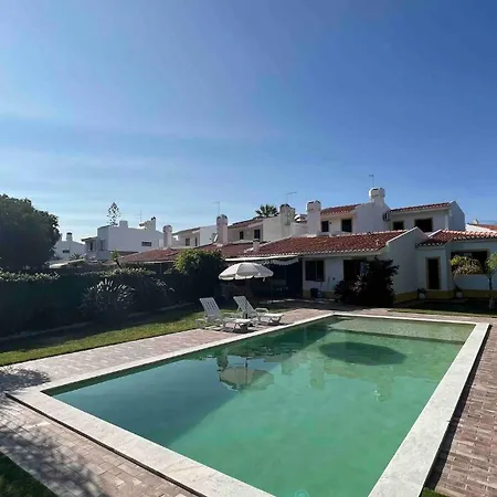 With Pool In The Heart Of Oura -