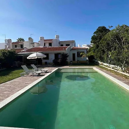 With Pool In The Heart Of Oura - Albufeira