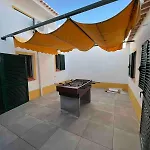 Prázdninový dům With Pool In The Heart Of Oura -