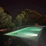 With Pool In The Heart Of Oura - Prázdninový dům