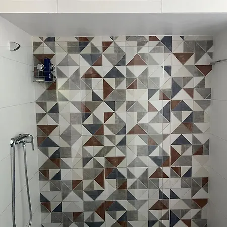 Dom wakacyjny With Pool In The Heart Of Oura - Albufeira