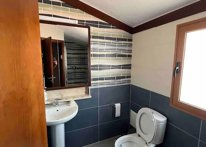 別荘 With Pool In The Heart Of Oura -