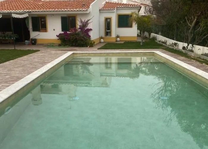 With Pool In The Heart Of Oura - 別荘 アルブフェイラ